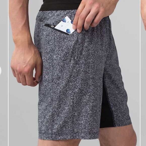 Lululemon Men's T.H.E. Short linerless size Medium - Picture 5 of 12